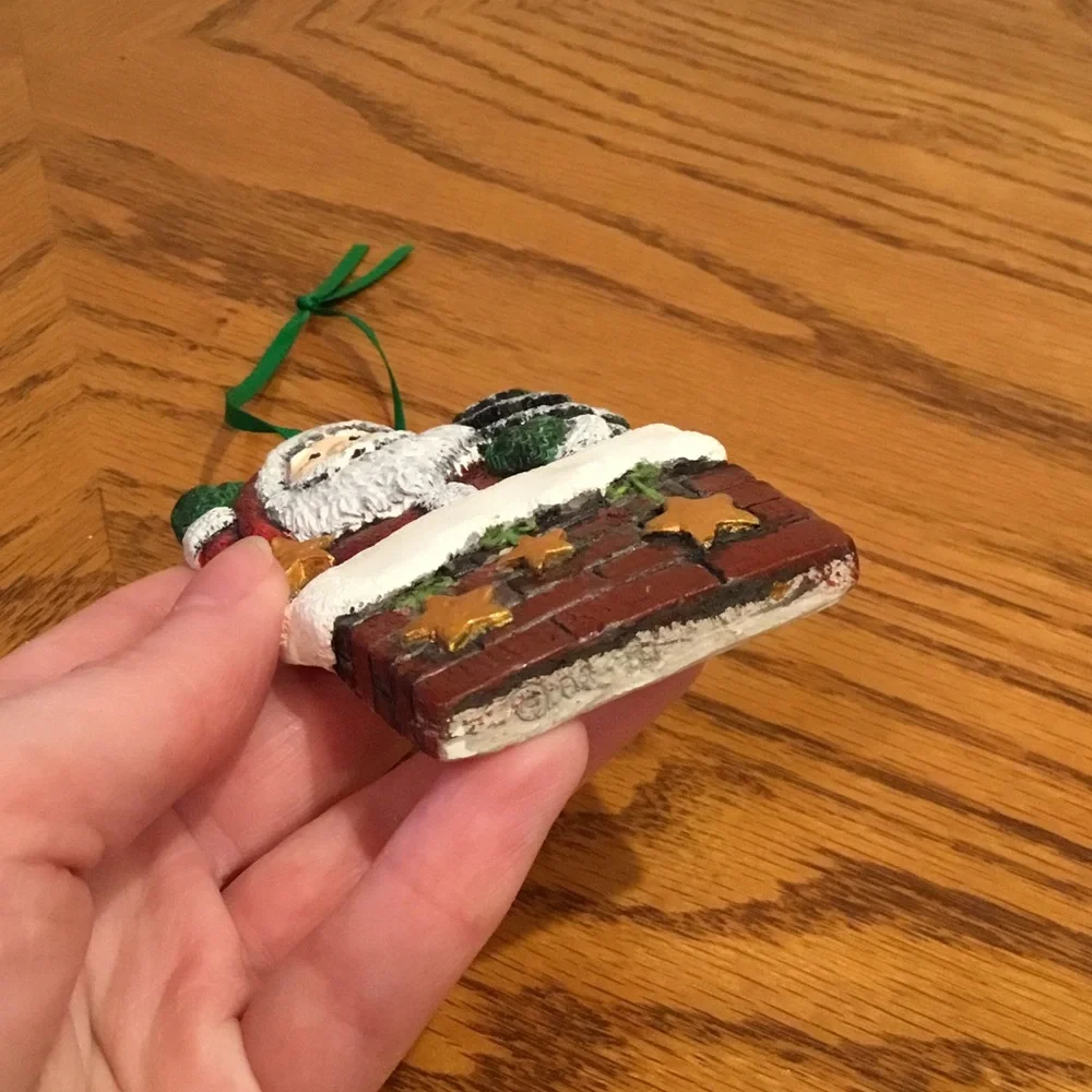 Santa Claus Hand Painted Ornament - Picture 6 of 8
